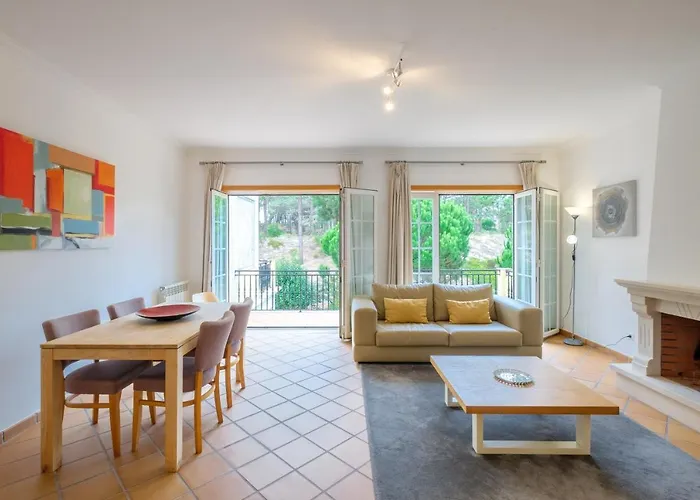 D. Sebastiao Townhouse